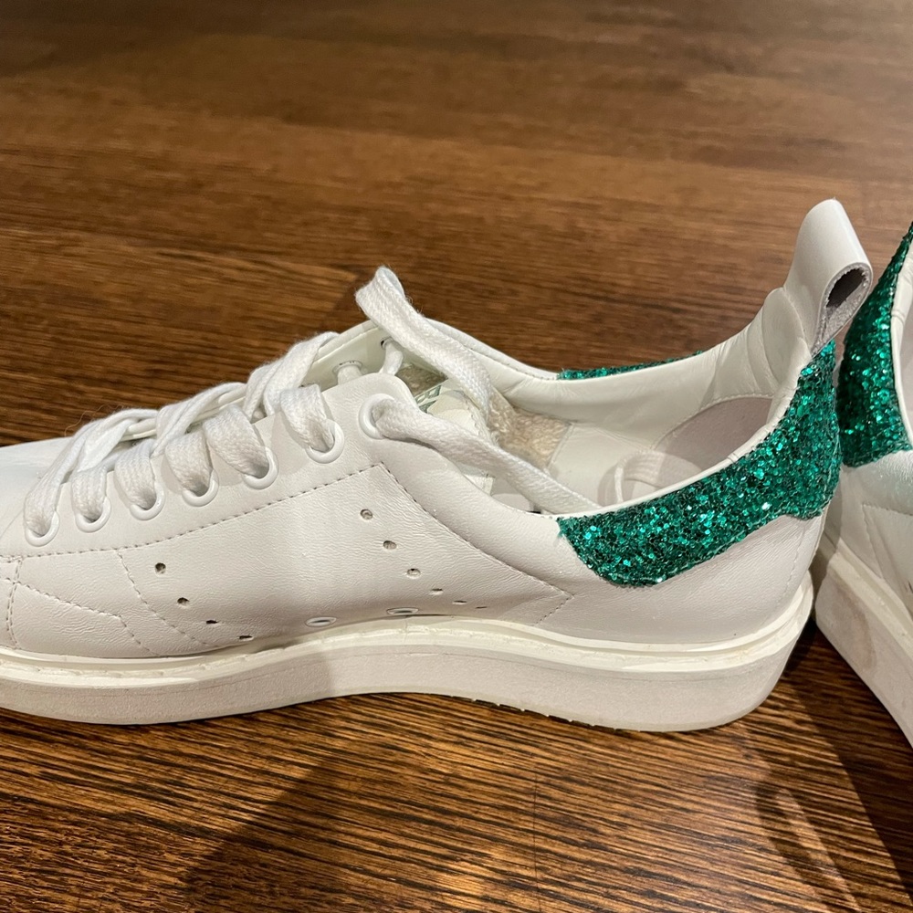 💯 Golden Goose Starter Sneakers. Size 5. Glitter.